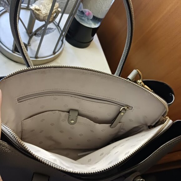 Kate Spade Cross Body purse or handbag beige color Good condition - Picture 3 of 11